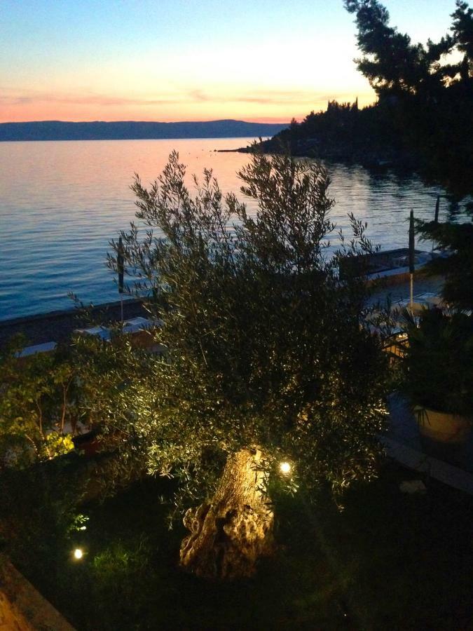 Apartmani Ribarica**** Karlobag Esterno foto
