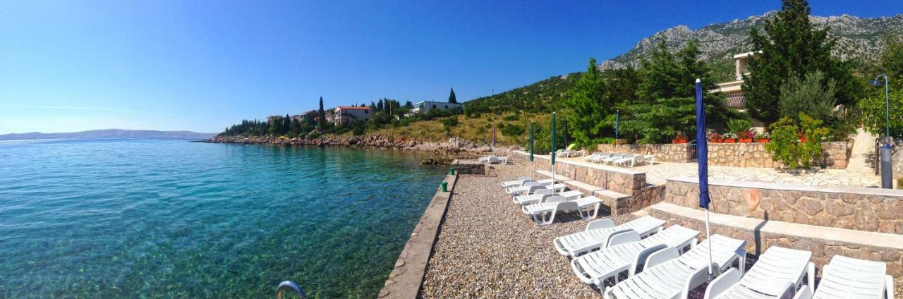 Apartmani Ribarica**** Karlobag Esterno foto